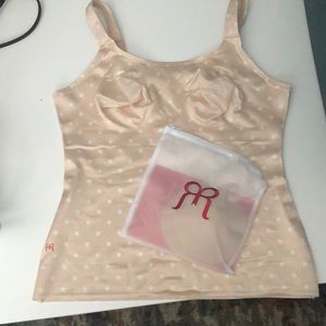 Ruby ribbon shaper top size 38